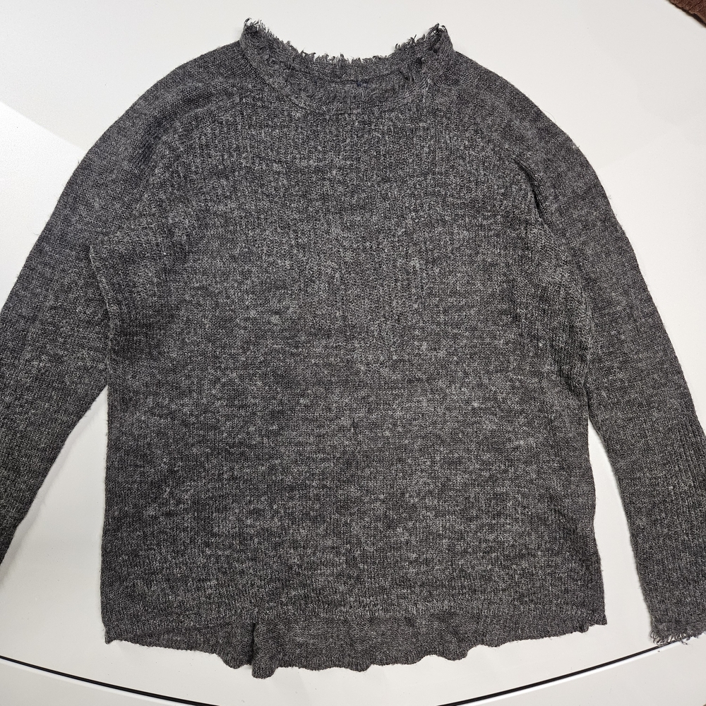 Grey Frayed Crewneck Sweater